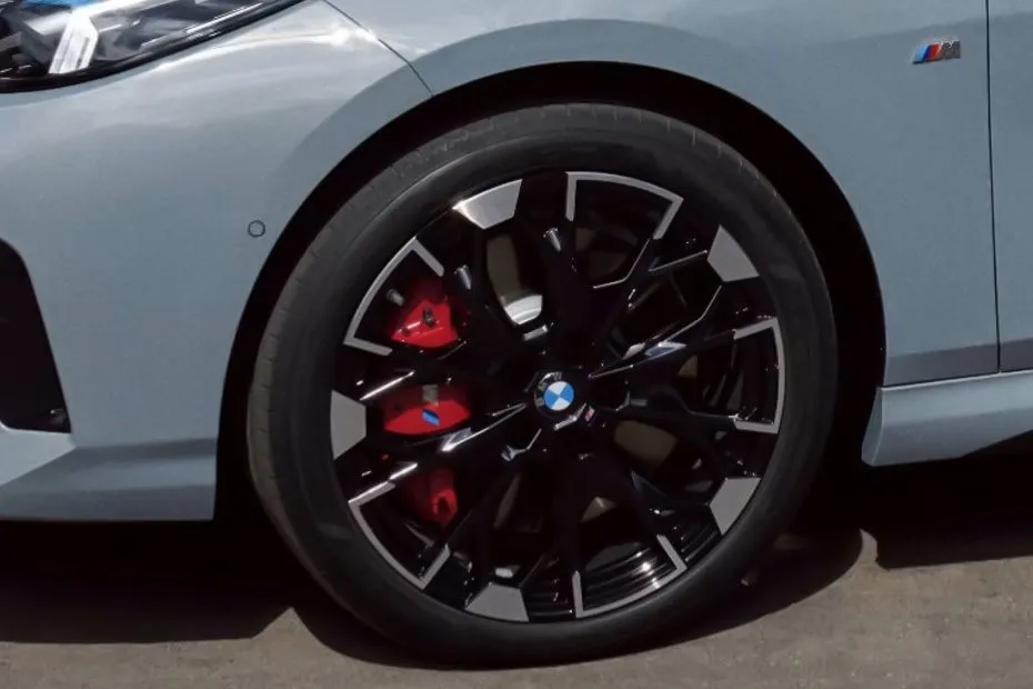 BMW 216