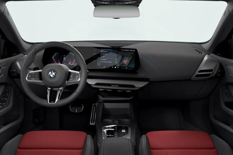 BMW 216 — תא הנוסעים