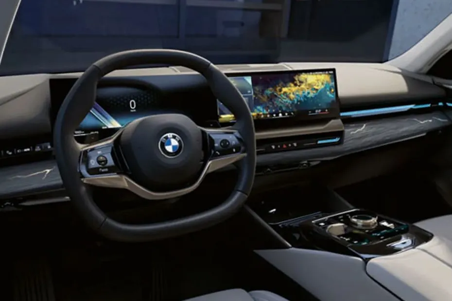 BMW 530e — תא הנוסעים