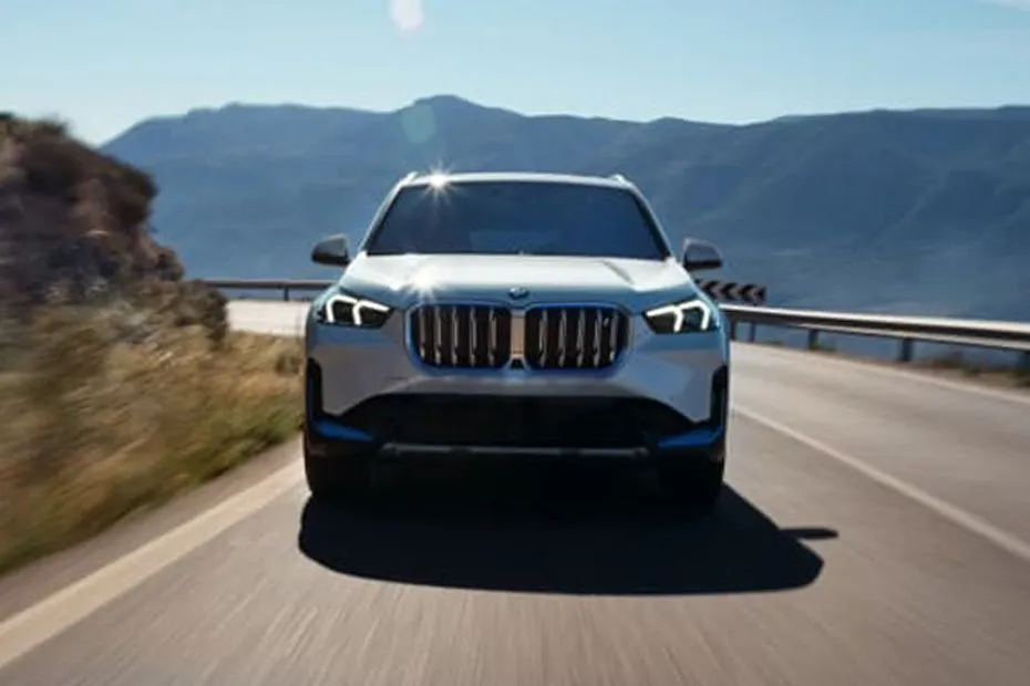 BMW iX1