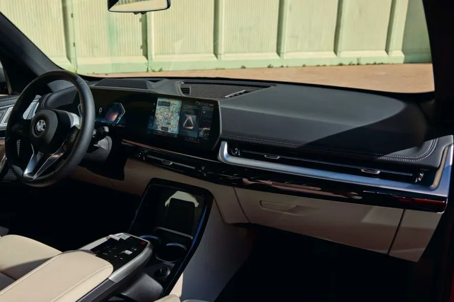 BMW X1 — תא הנוסעים