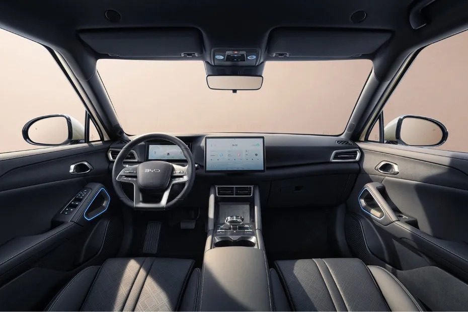 BYD Atto 2 — תא הנוסעים