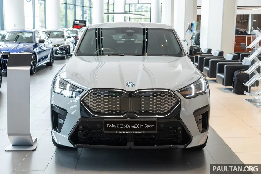 BMW iX2 — מבט חיצוני